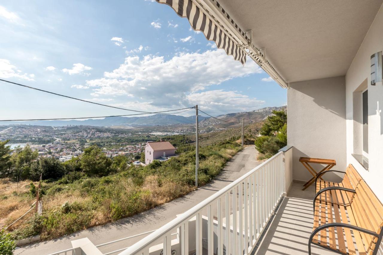 House With Private Pool Magdalena Apartment Podstrana Ngoại thất bức ảnh