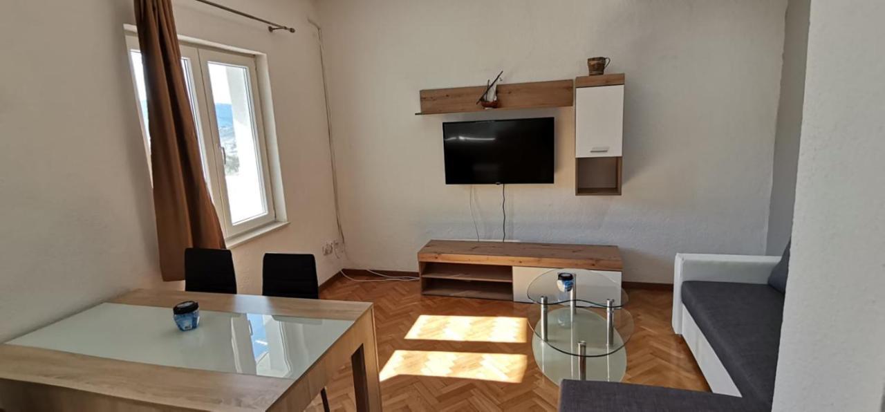 House With Private Pool Magdalena Apartment Podstrana Ngoại thất bức ảnh
